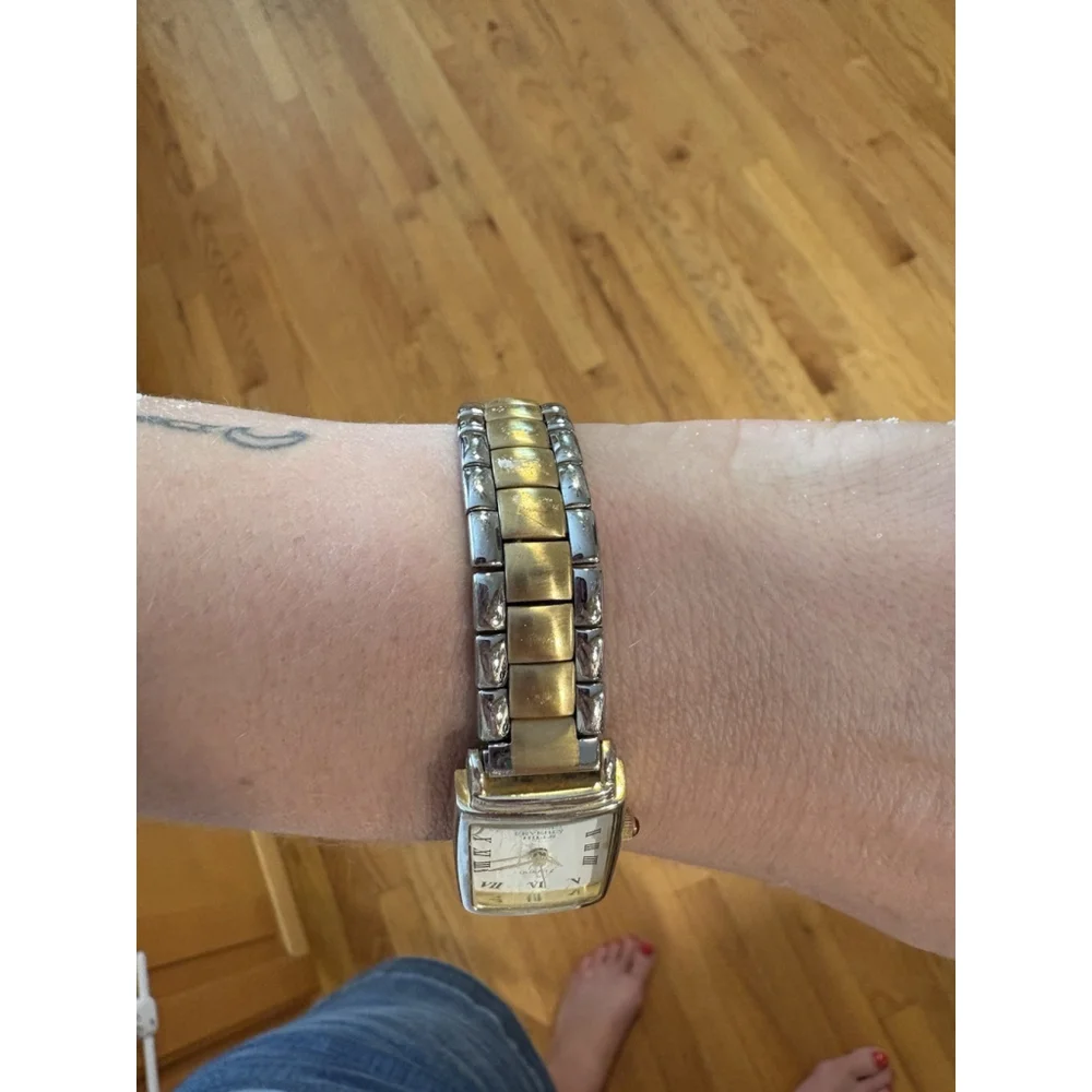 Vintage Giorgio Beverly Hills Two-Tone Quartz Watch – Gold & Silver